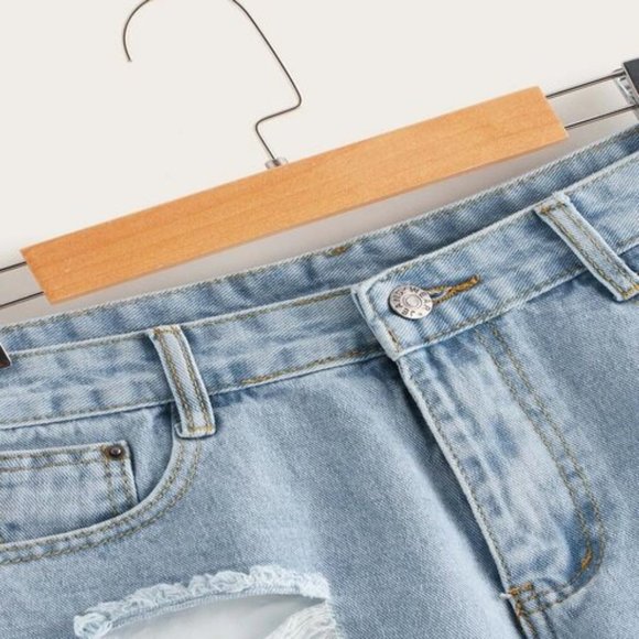 see new listing Denim Shorts  Distressed Raw HEM - Picture 4 of 4